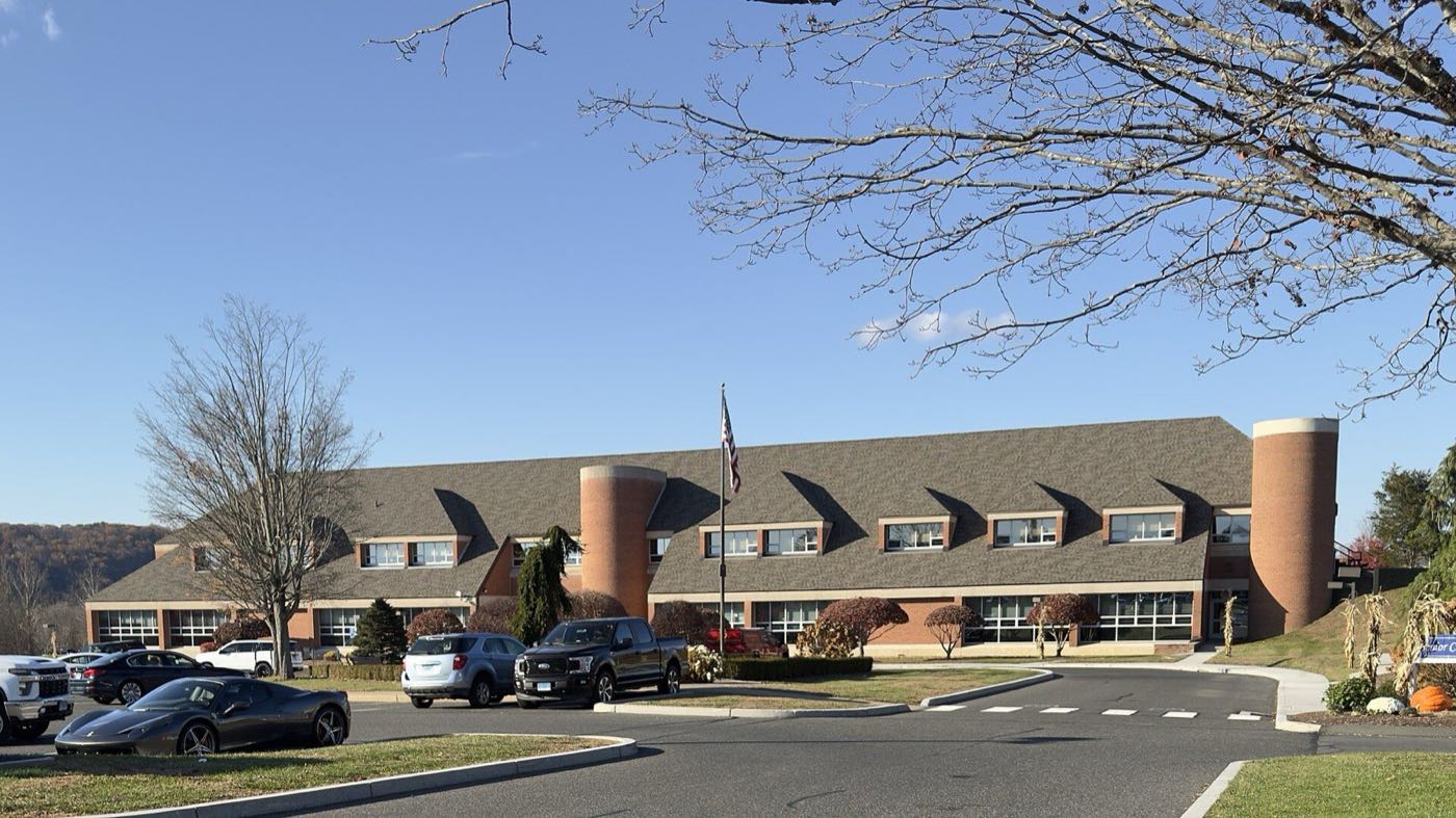 Brookfield, Connecticut Town Hall
