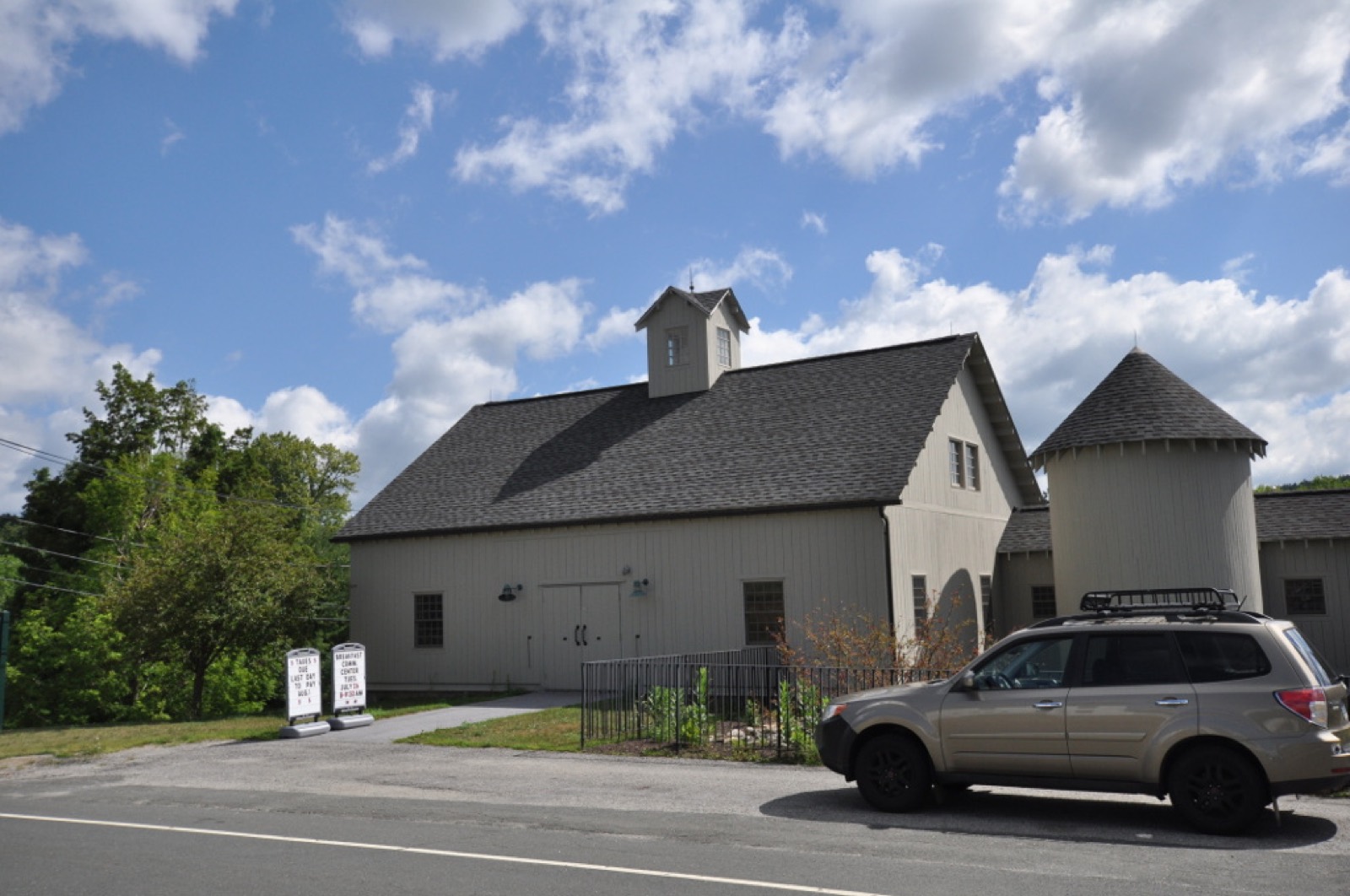 Colebrook, Connecticut town hall