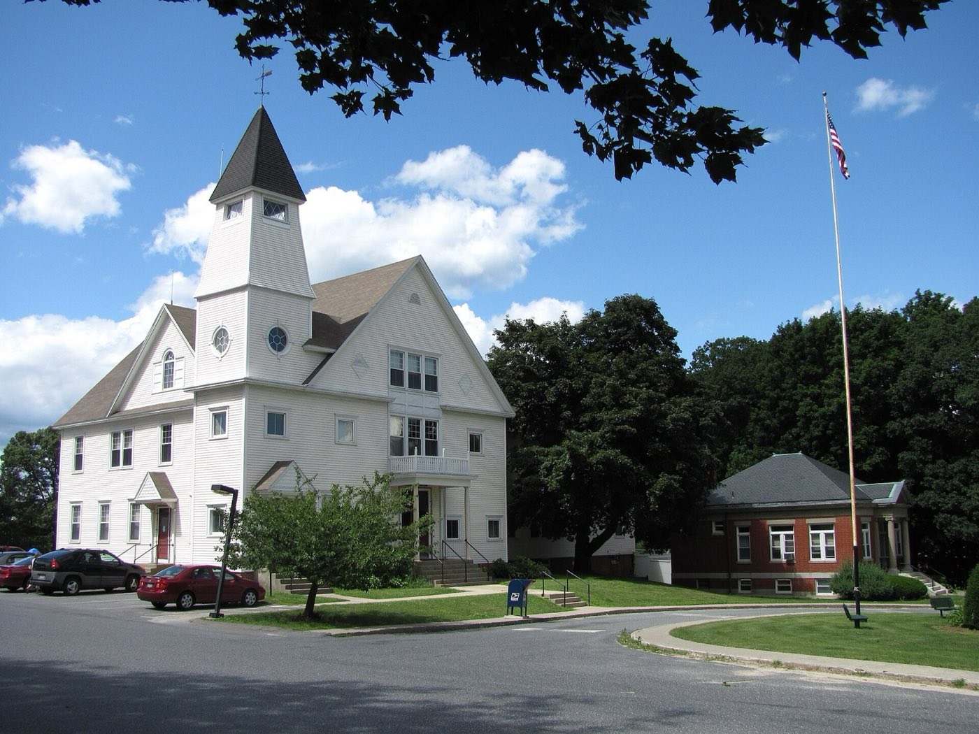 Auburn Town Offices and Merriam Library, Auburn, Massachusetts