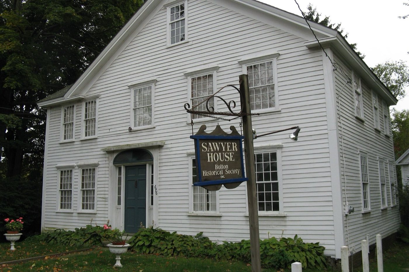 The Sawyer House, a historic building in Bolton, Massachusetts.