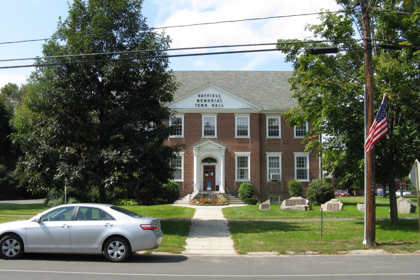 Hatfield Memorial Town Hall in Hatfield, Massachusetts.
