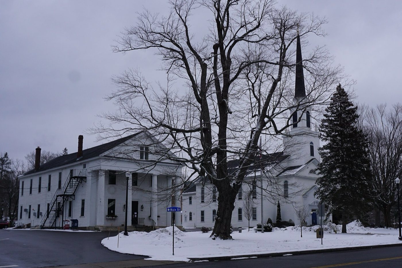 Holden Center, Massachusetts