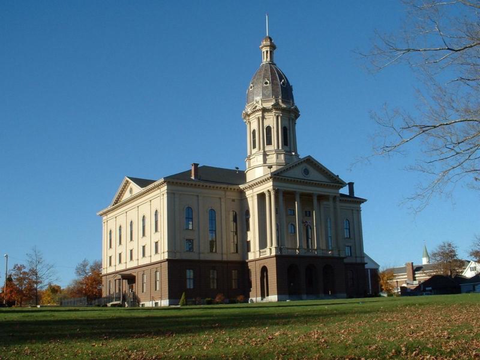 Middleborough Town Hall, a Victorian-era municipal building in Middleborough, Massachusetts.