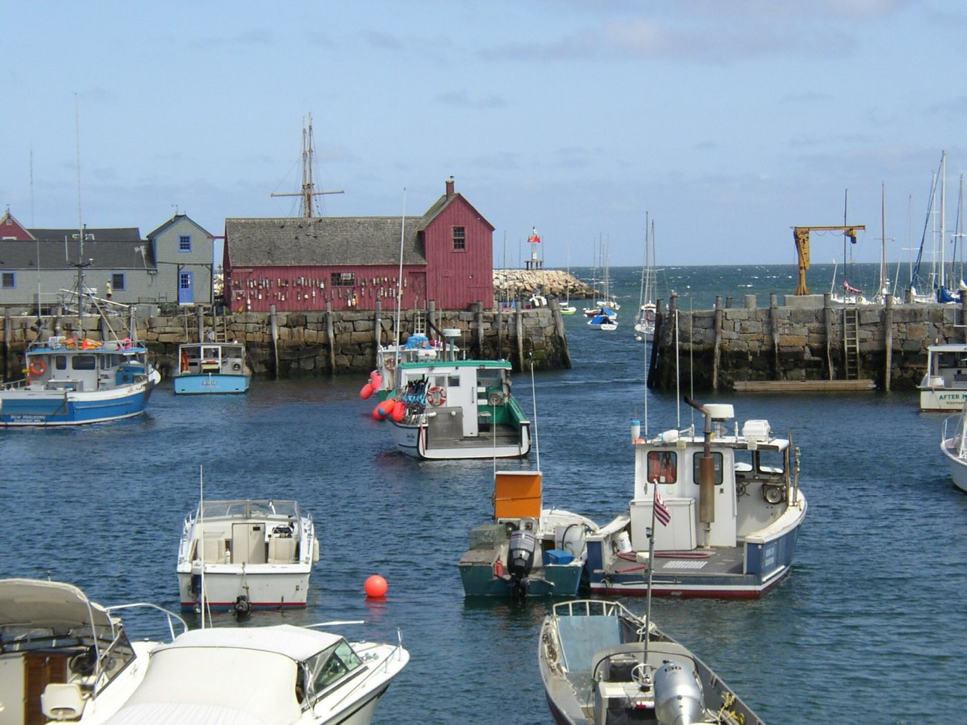 Rockport's inner harbor with the red fishing shack known as Motif Number 1