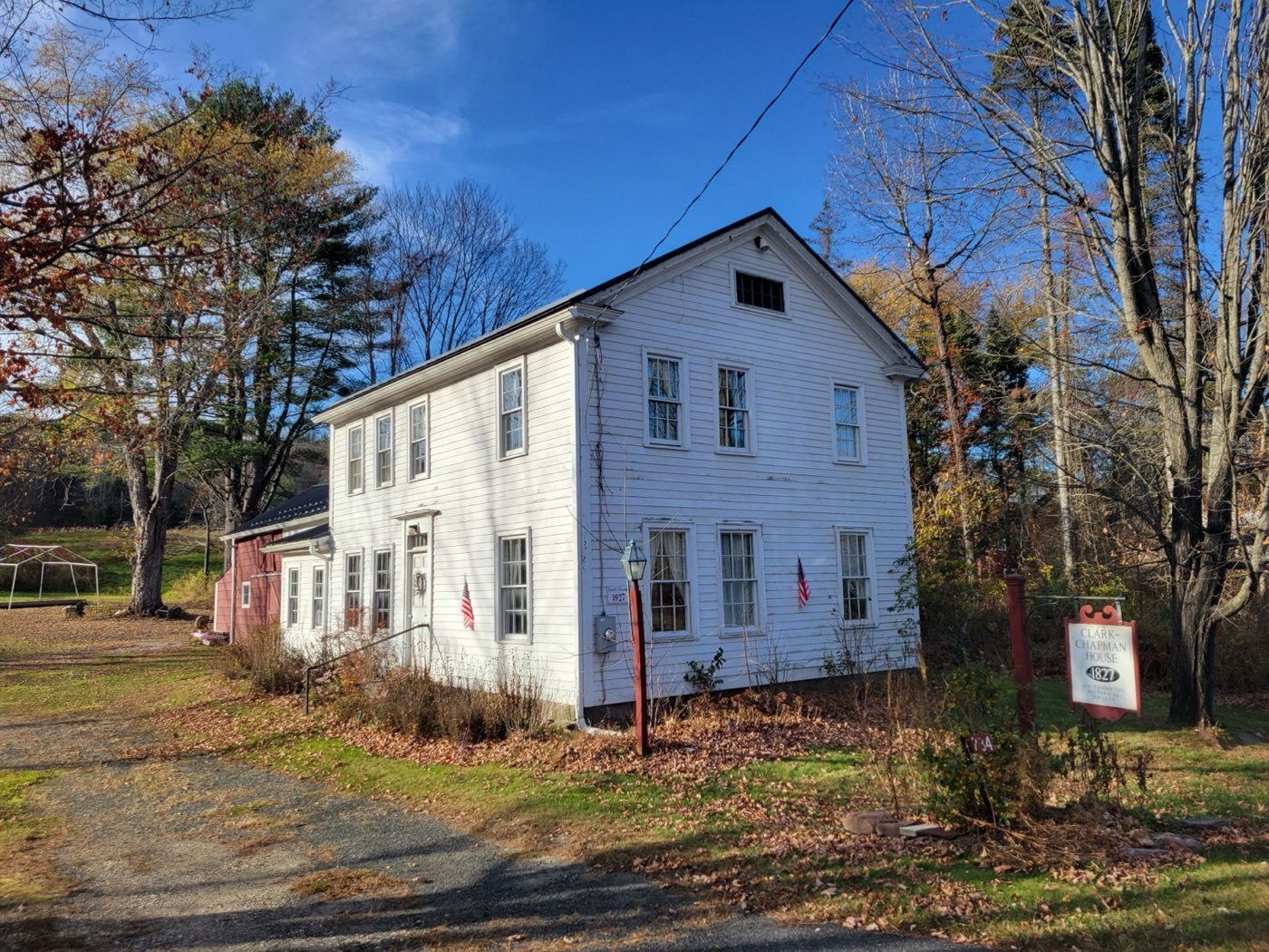 The Clark-Chapman House, a historic house in Southampton, Massachusetts.