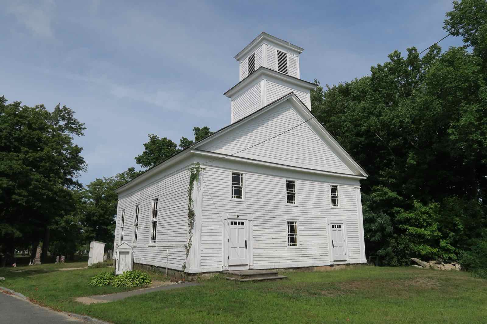 The historic meetinghouse in Wendell, Massachusetts.