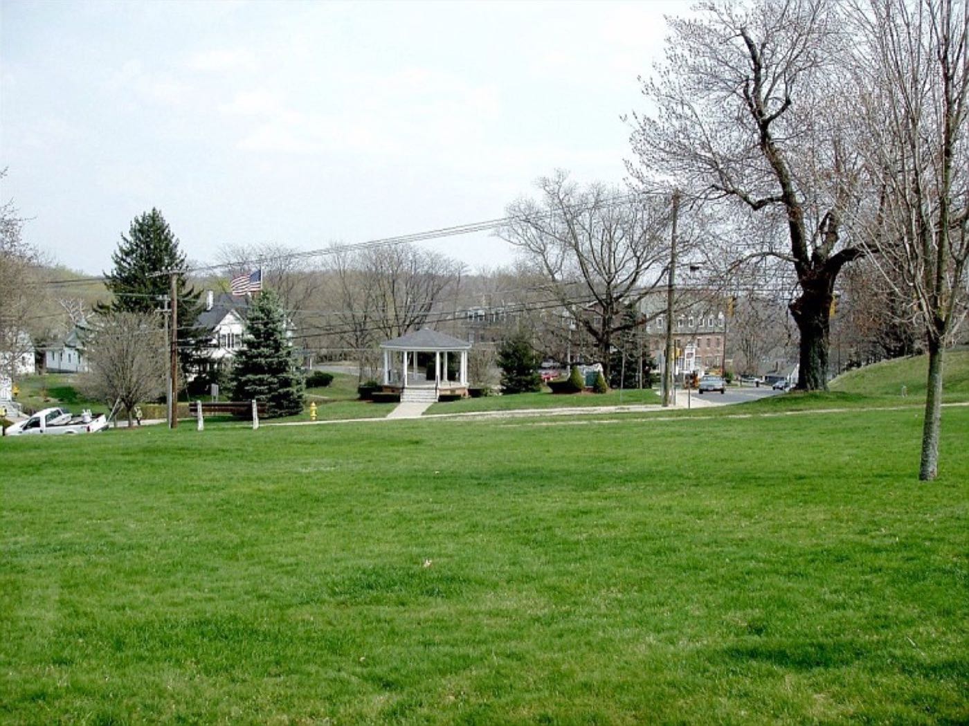 Munson Memorial Park in Watertown, Connecticut