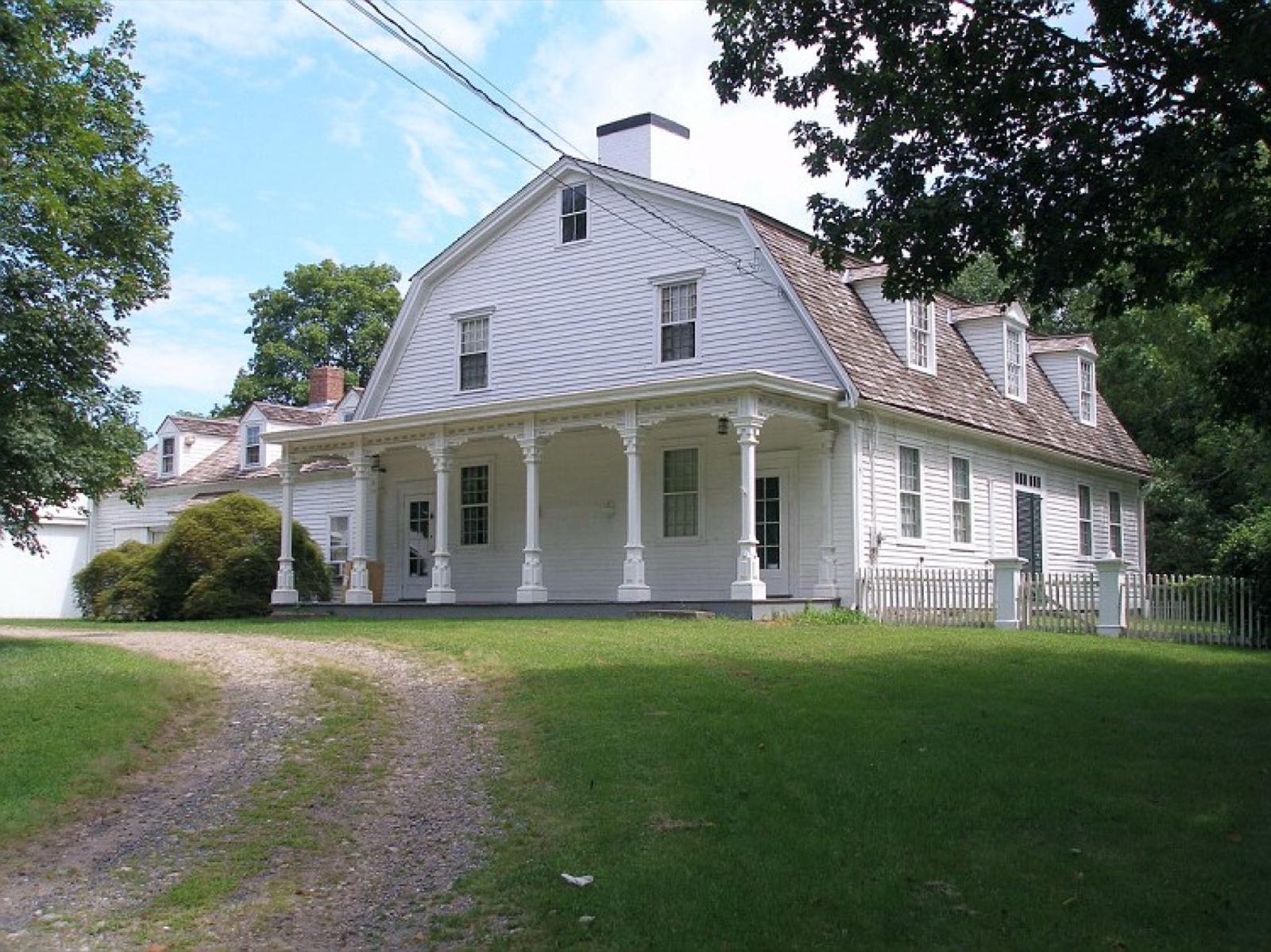 The Thomas Darling House, a historic colonial home in Woodbridge.